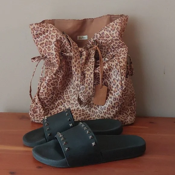 Valentino Garavani Black Rockstud Slides Sz 43 (Mens US10) USED - Picture 15 of 16